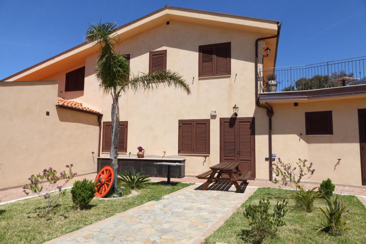 Sikelios Apartments Cefalú Exterior foto