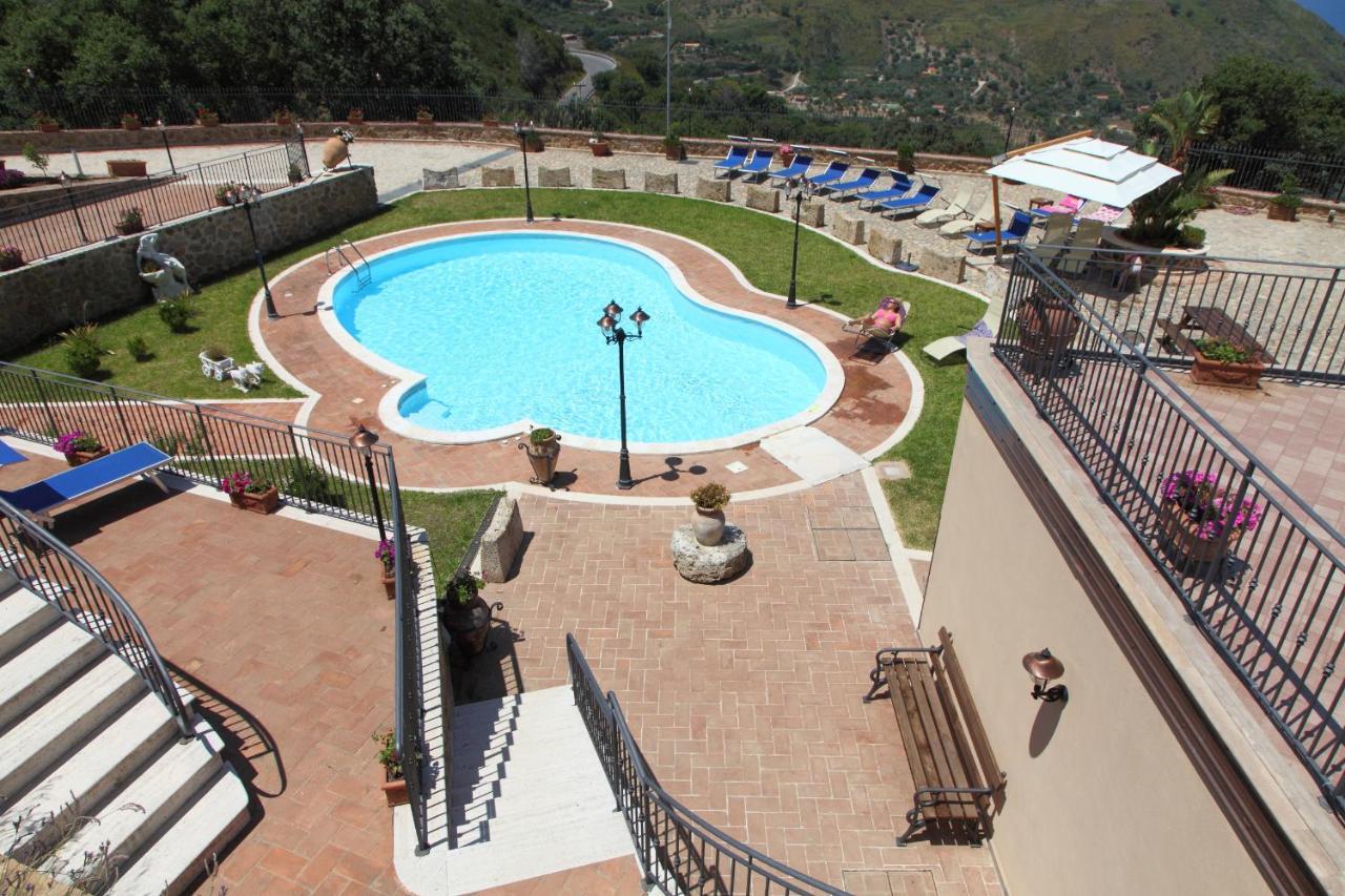 Sikelios Apartments Cefalú Exterior foto